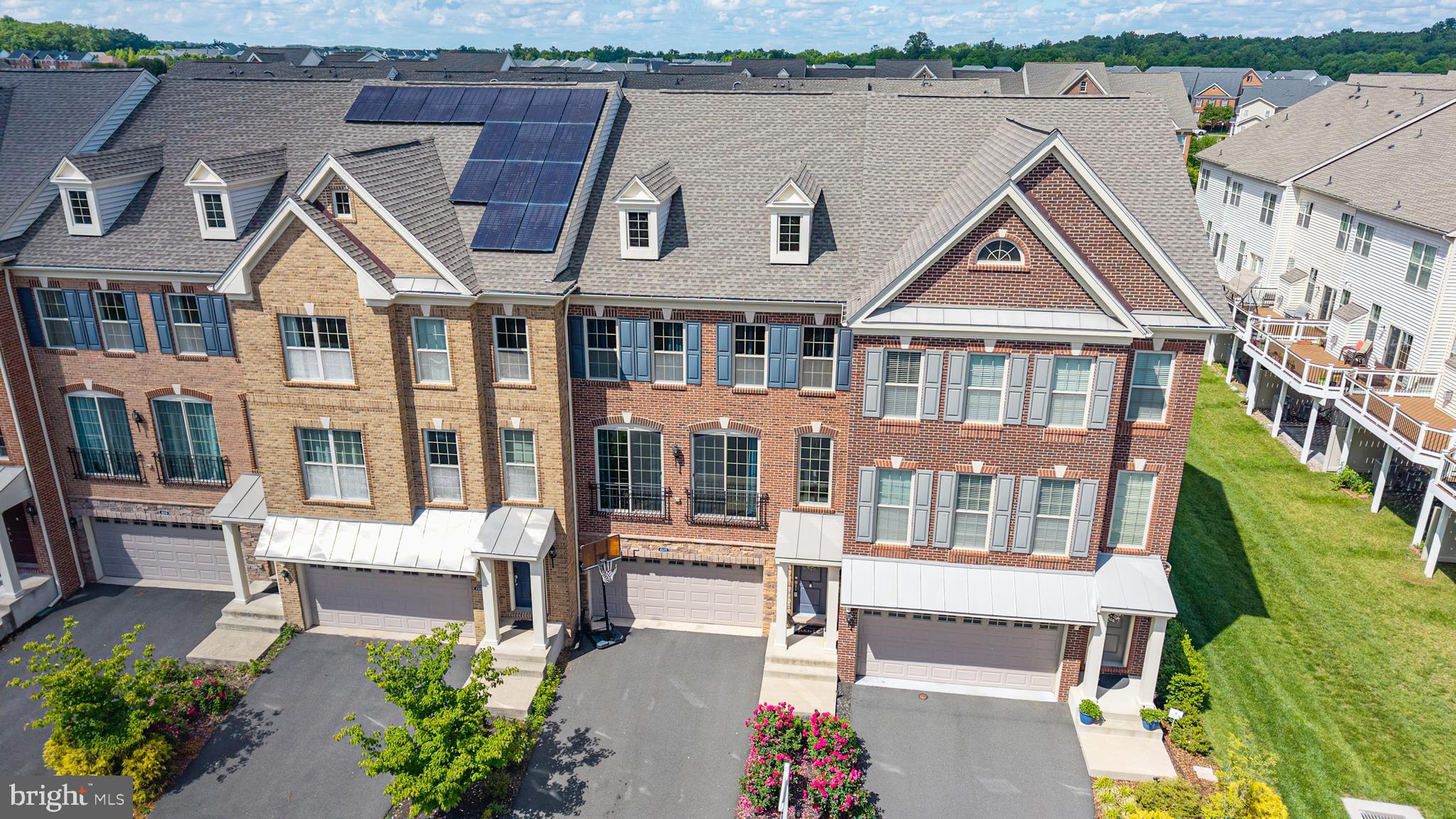 43222 THOROUGHFARE GAP TERRACE