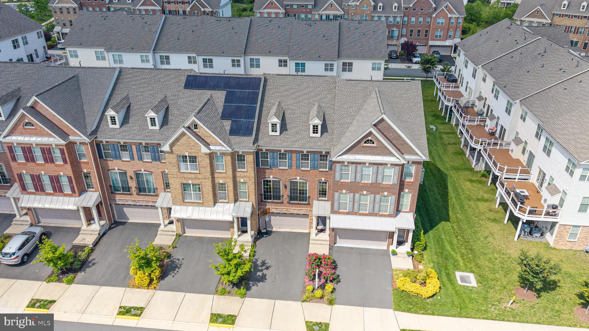 43222 THOROUGHFARE GAP TERRACE