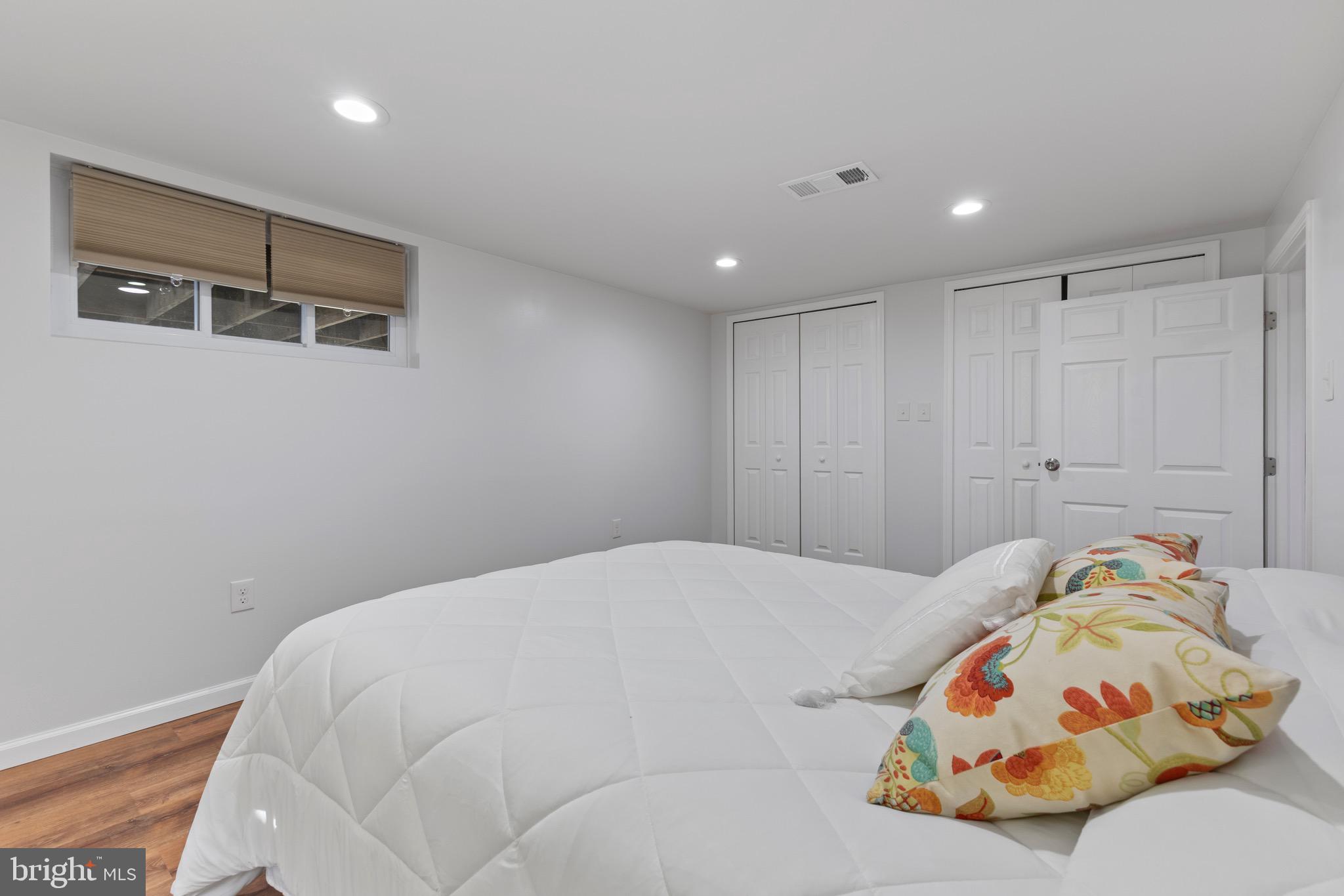 RANDOLPH HILLS - Residential Lease