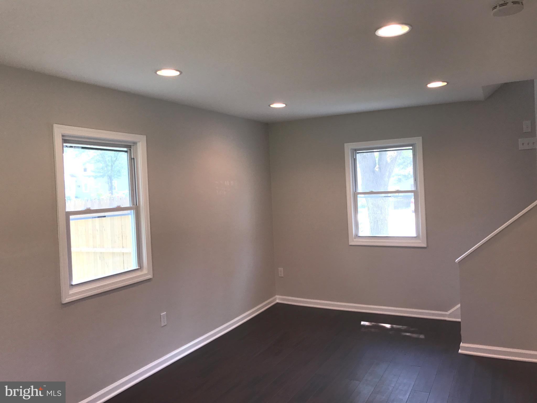 KENTLAND - Residential