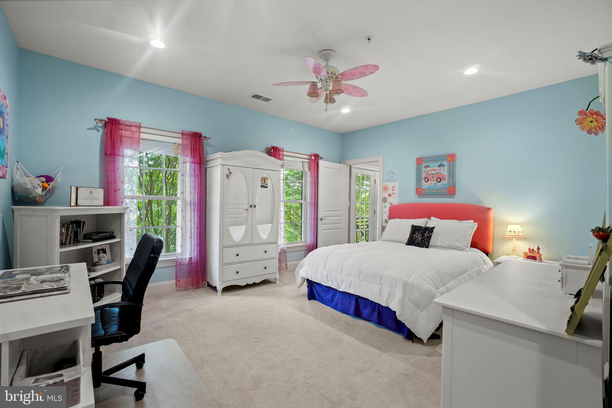 GREENBRIAR PRESERVE - Residential