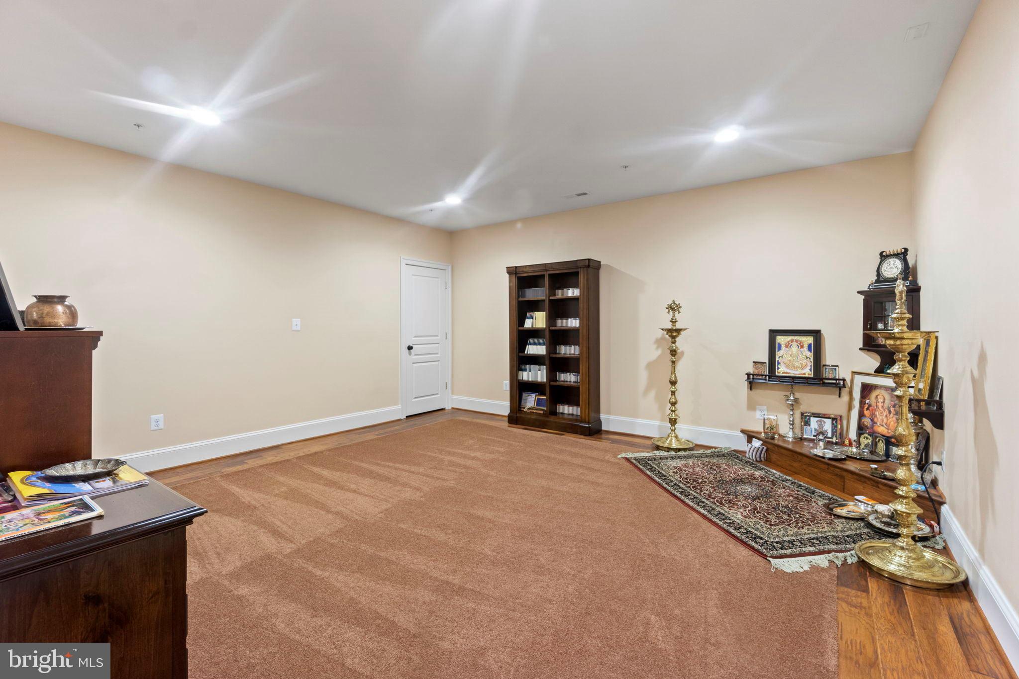 GREENBRIAR PRESERVE - Residential