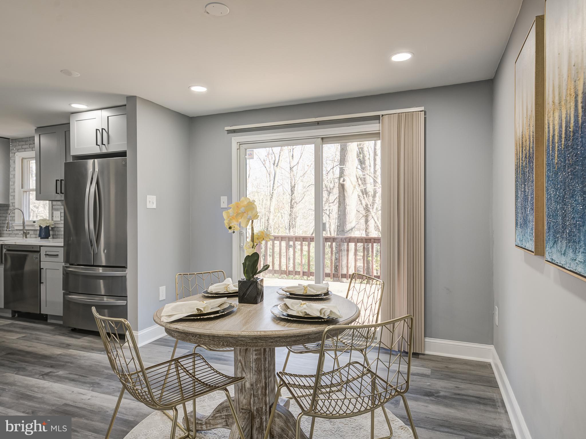 RESTON - Residential