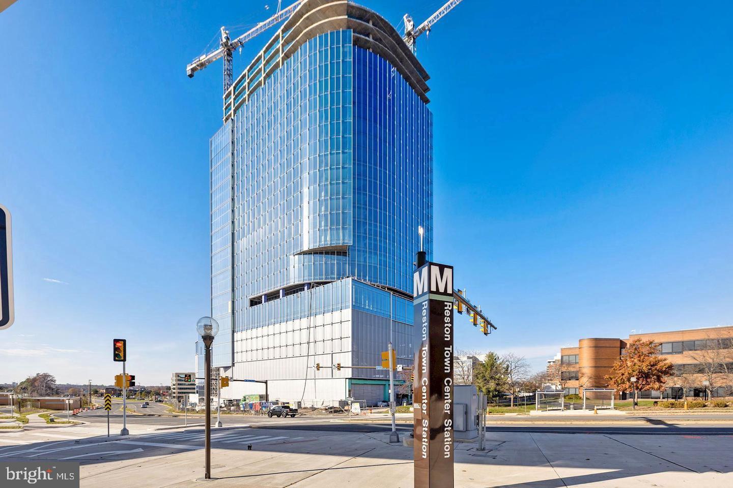 RESTON - Residential