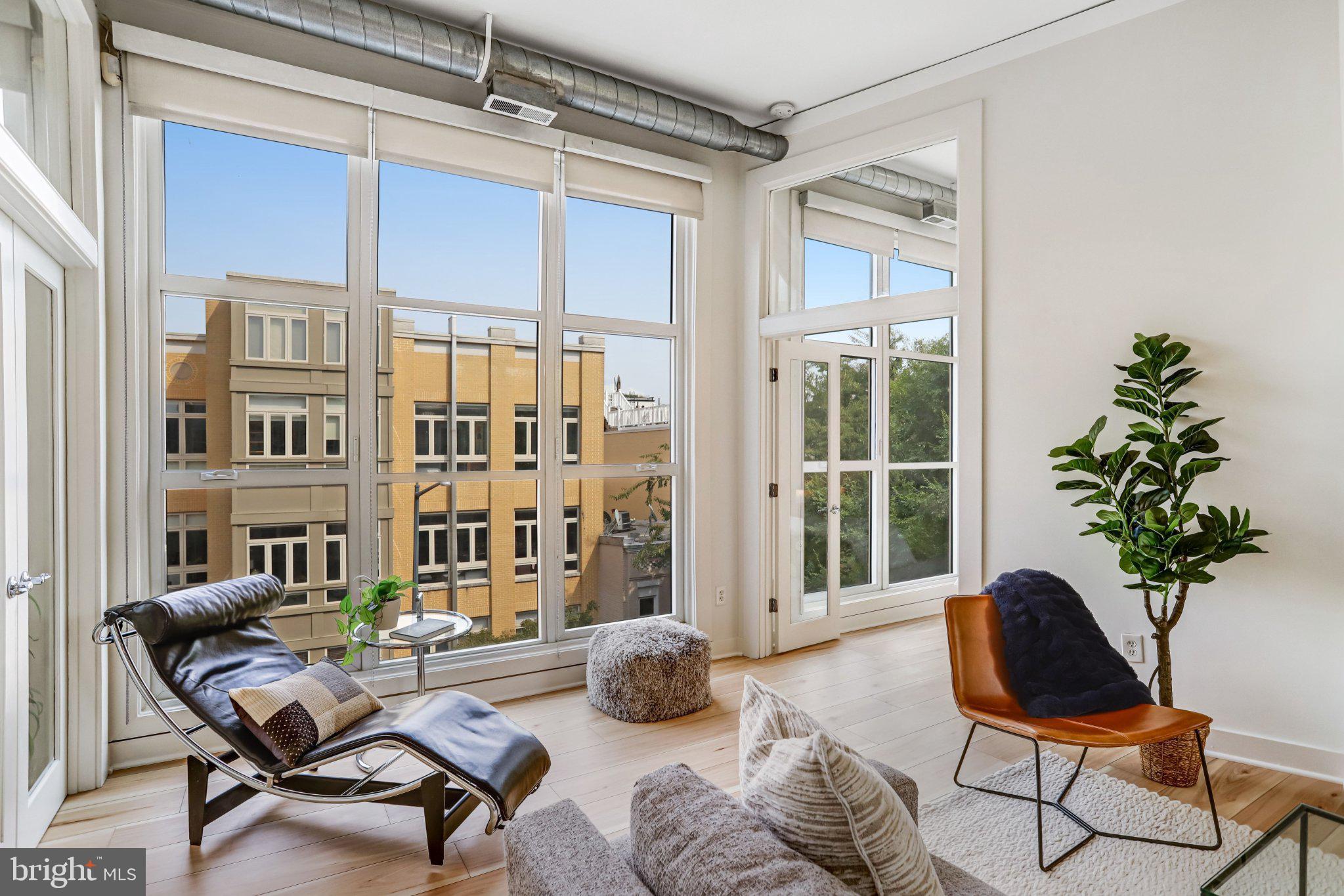 2380 CHAMPLAIN STREET NW 306
