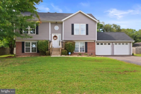 Homes For Sale - 7262 Port Street<br/> Caroline County, PORT ROYAL, VA 22535