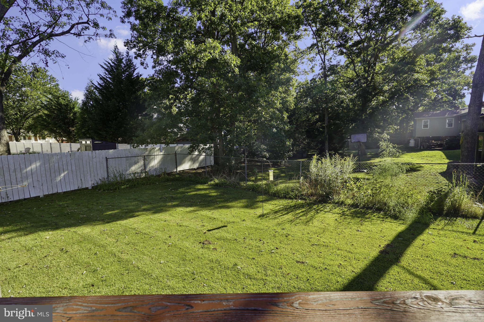 LAUREL PARK - Residential