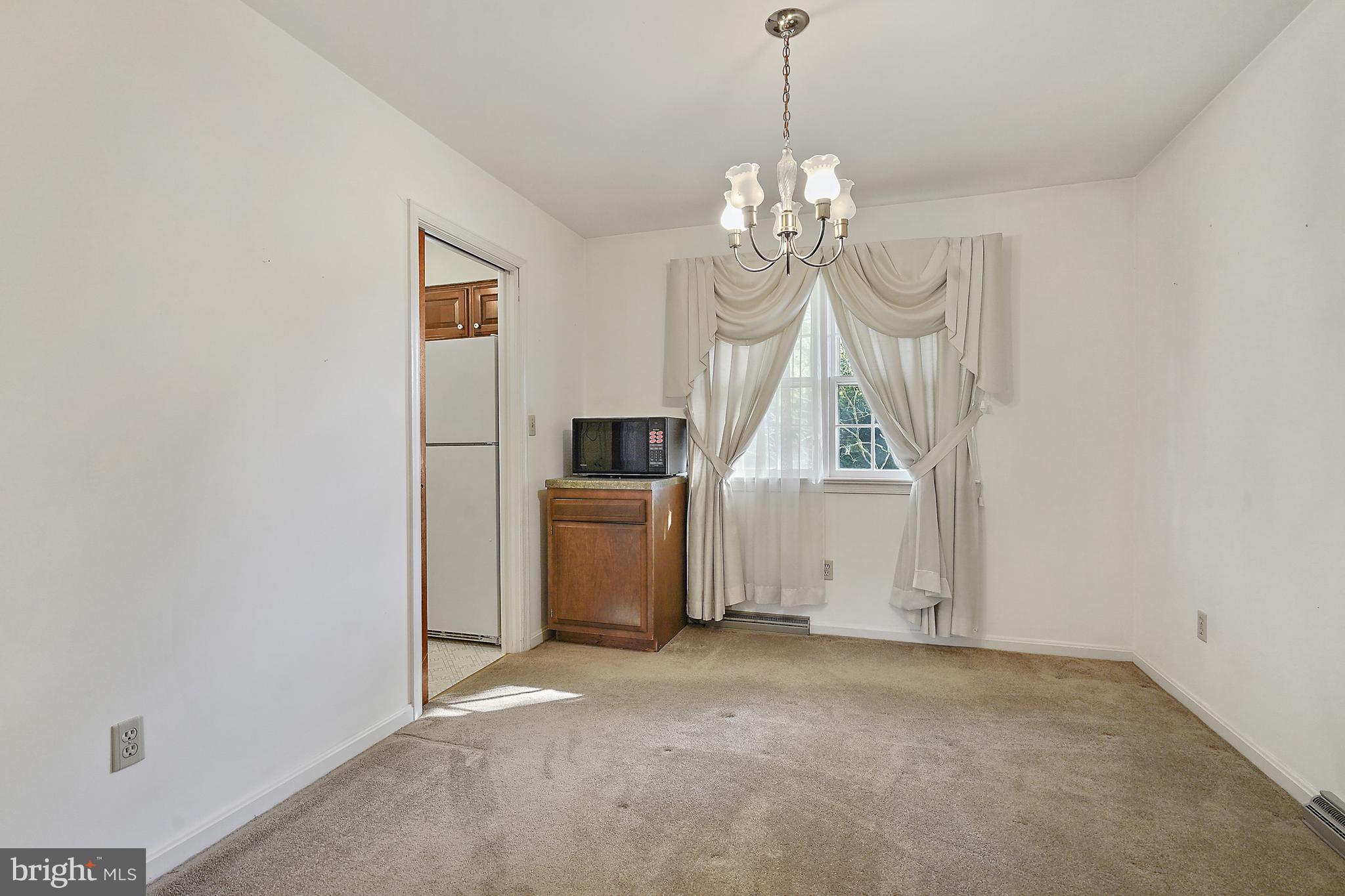 LAUREL PARK - Residential