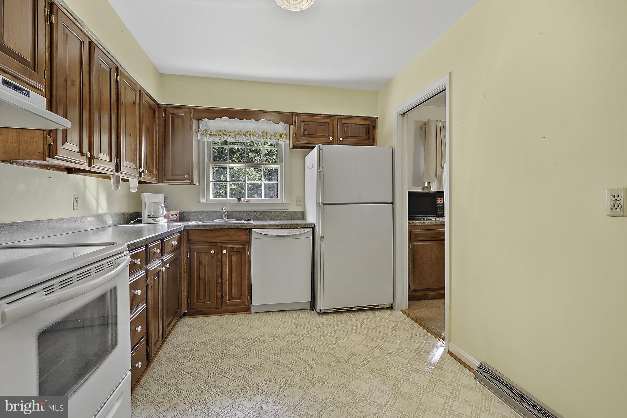 LAUREL PARK - Residential