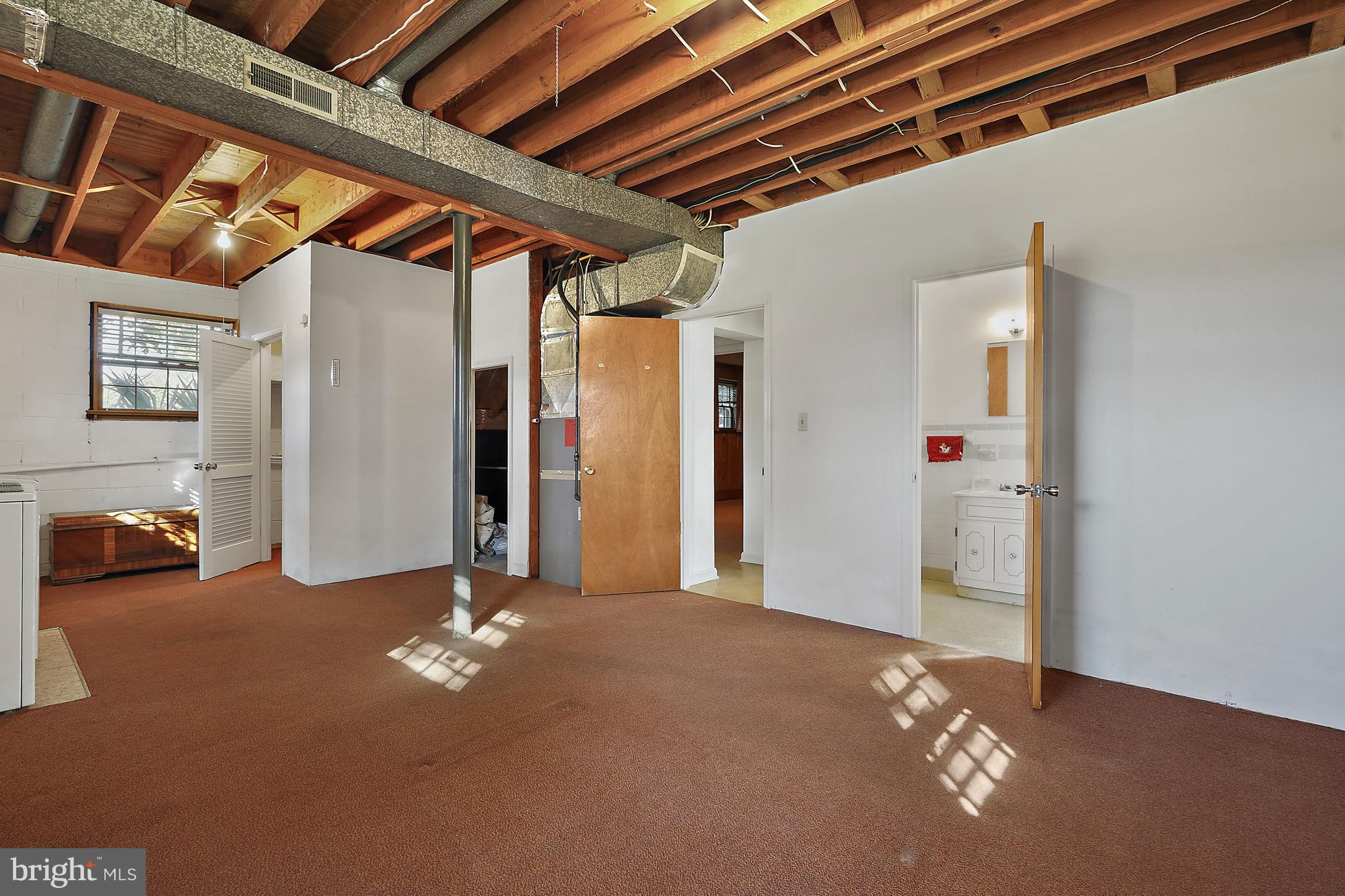 LAUREL PARK - Residential