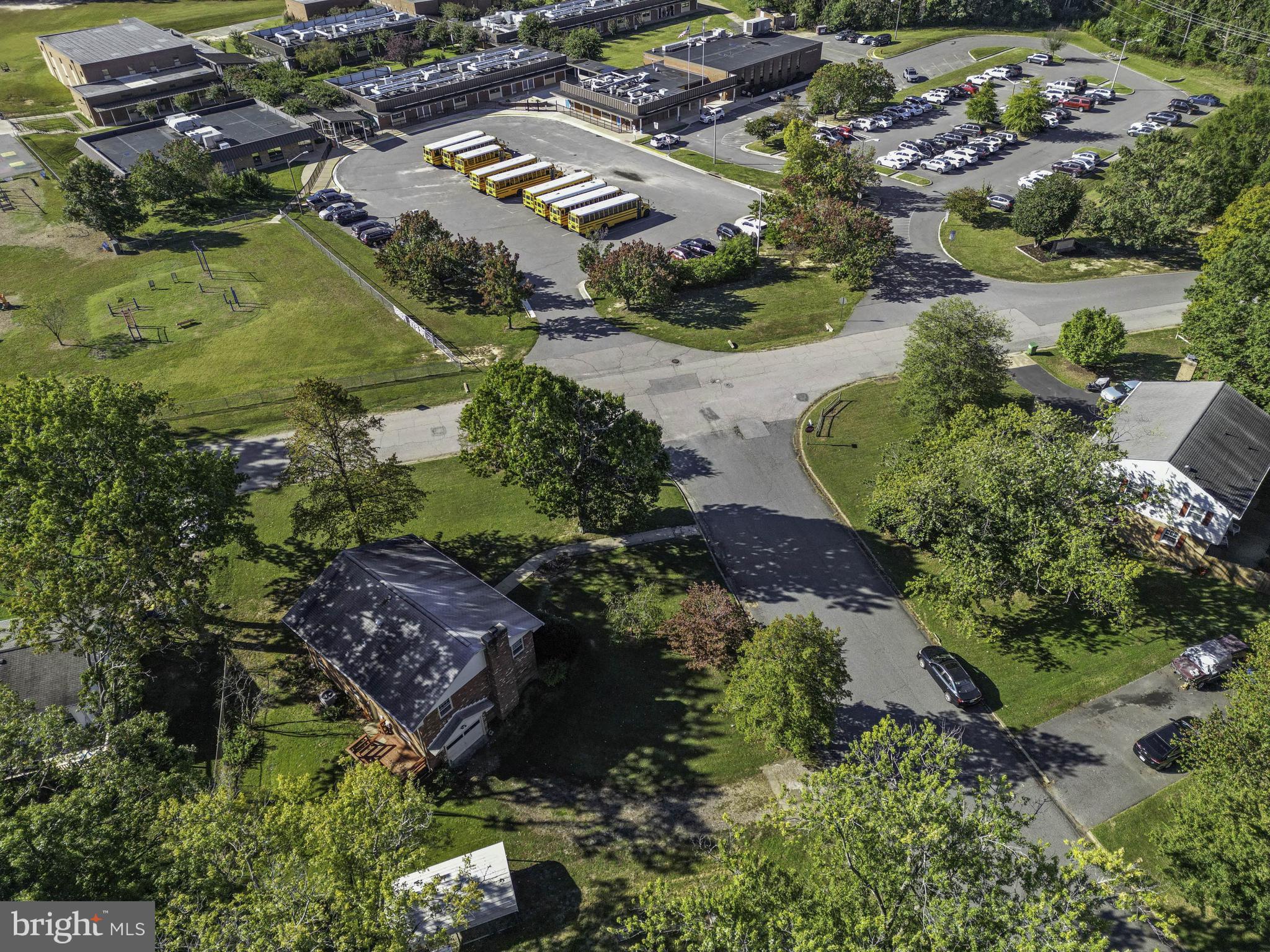 LAUREL PARK - Residential