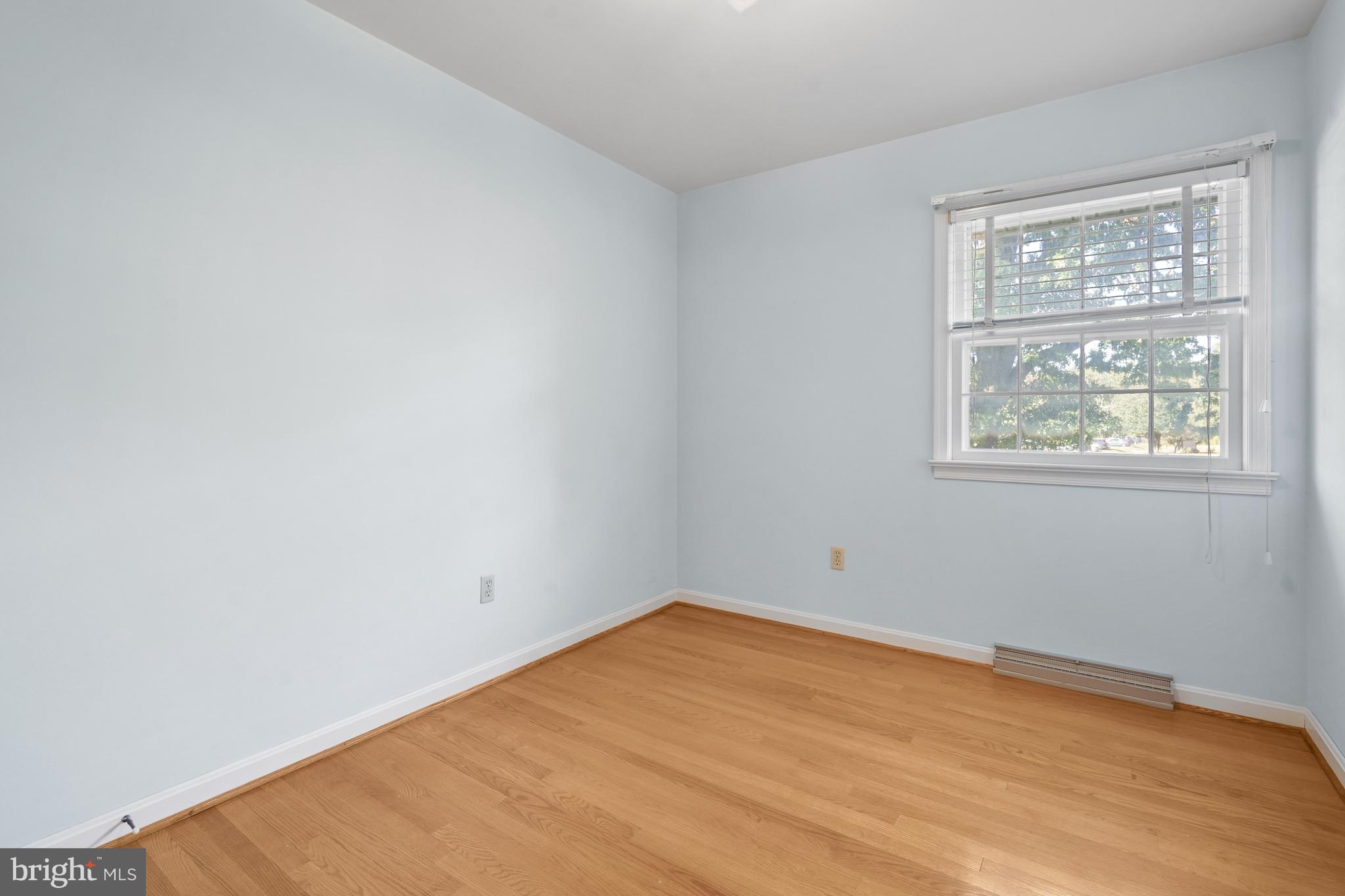 LAUREL PARK - Residential