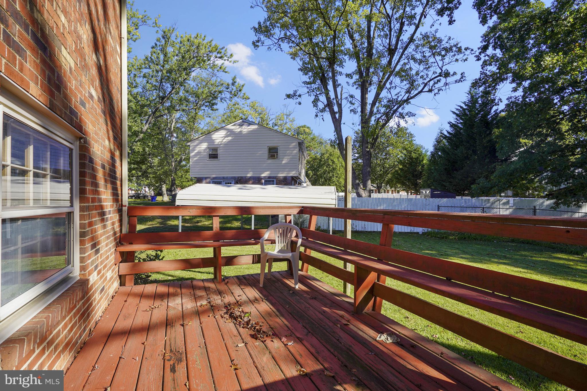 LAUREL PARK - Residential