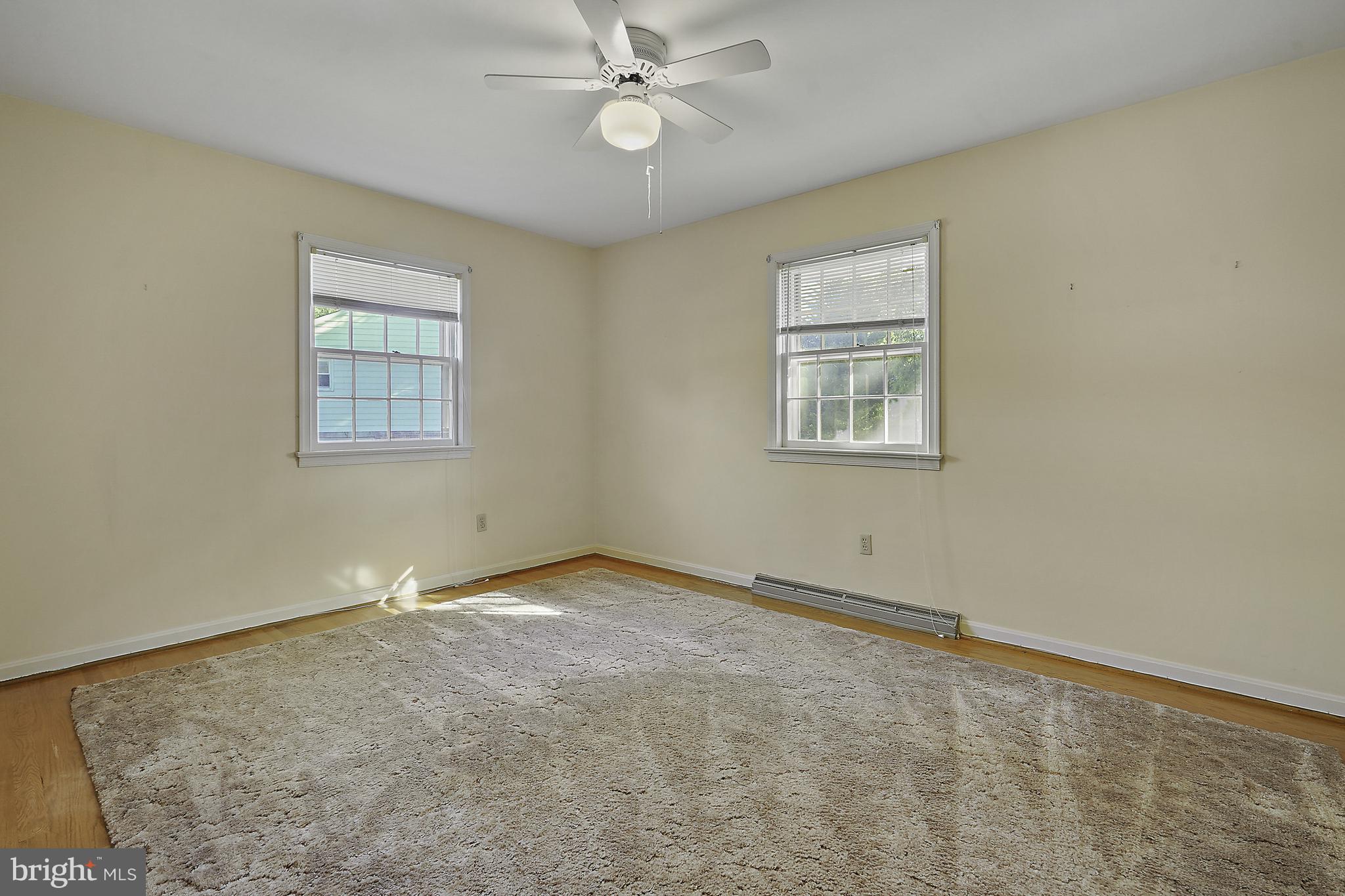 LAUREL PARK - Residential