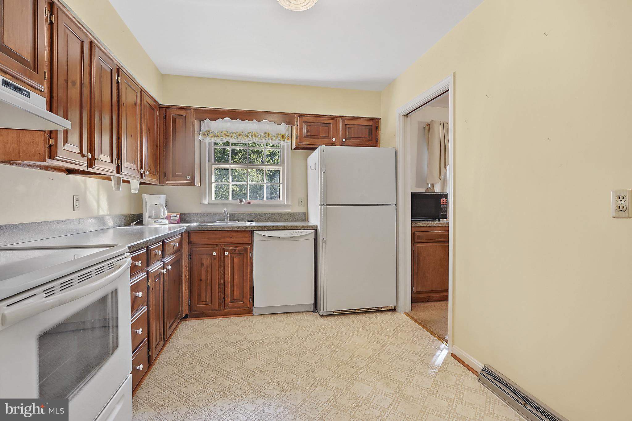 LAUREL PARK - Residential