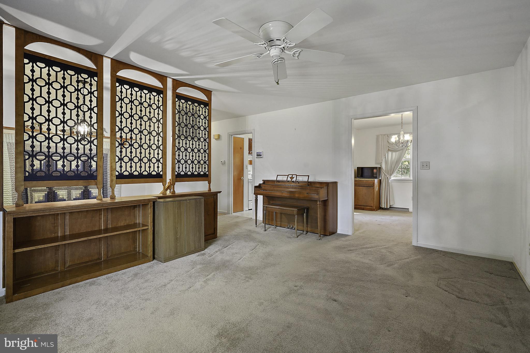 LAUREL PARK - Residential