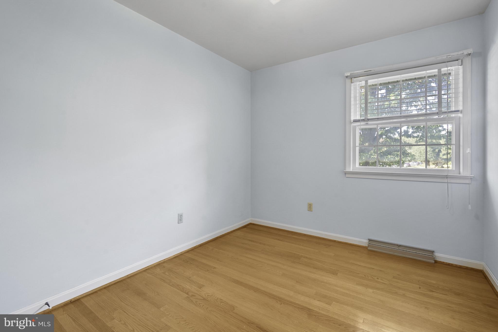 LAUREL PARK - Residential