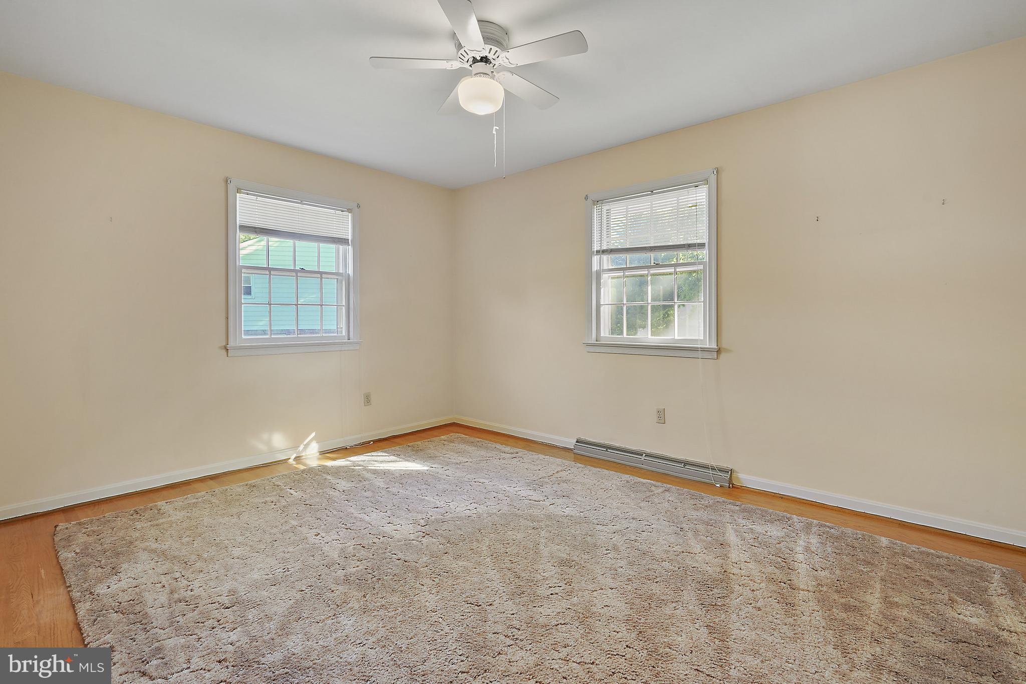 LAUREL PARK - Residential