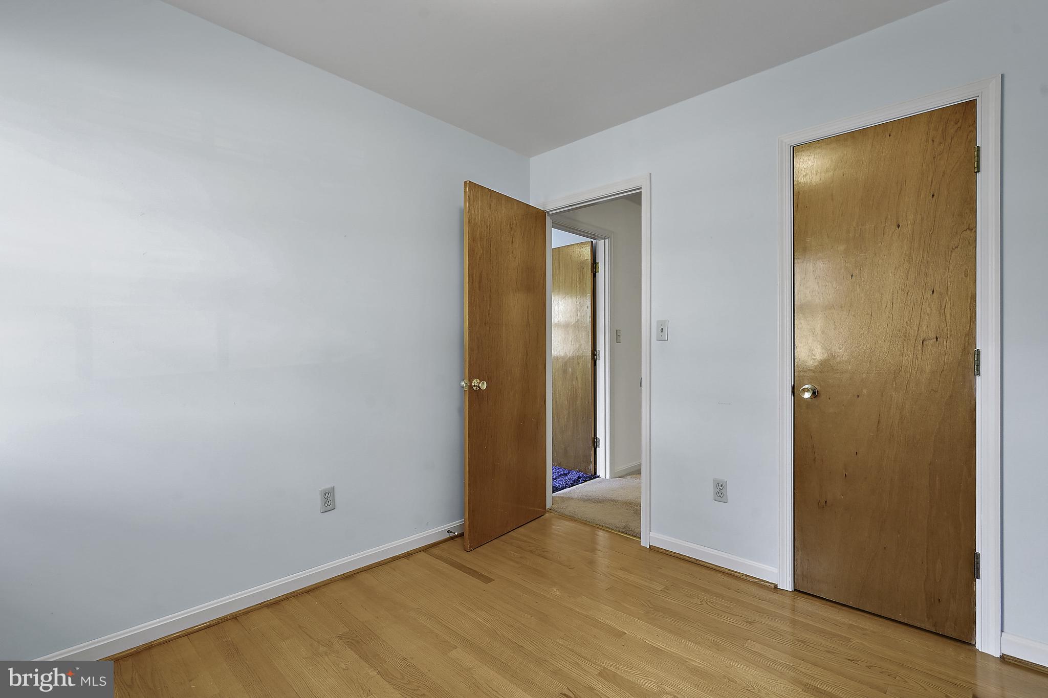 LAUREL PARK - Residential