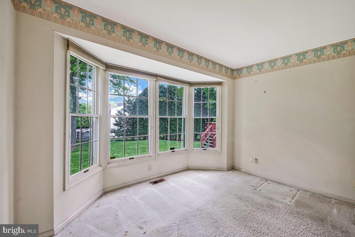 WAVERLY WOODS - Residential