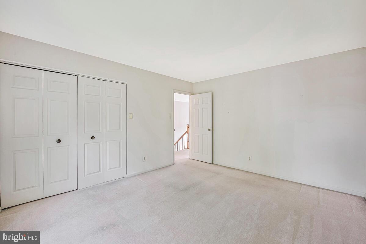 WAVERLY WOODS - Residential