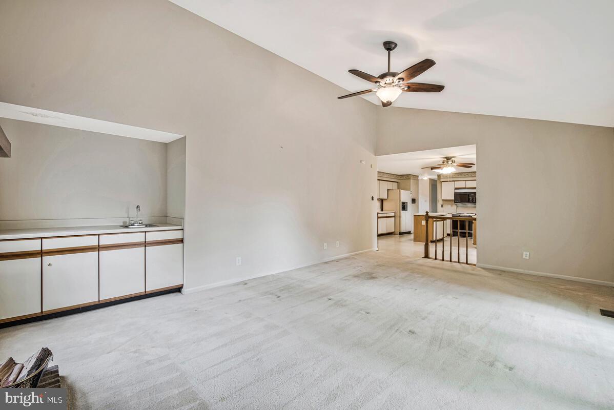 WAVERLY WOODS - Residential