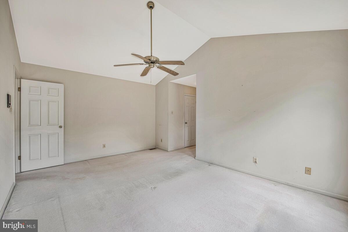 WAVERLY WOODS - Residential