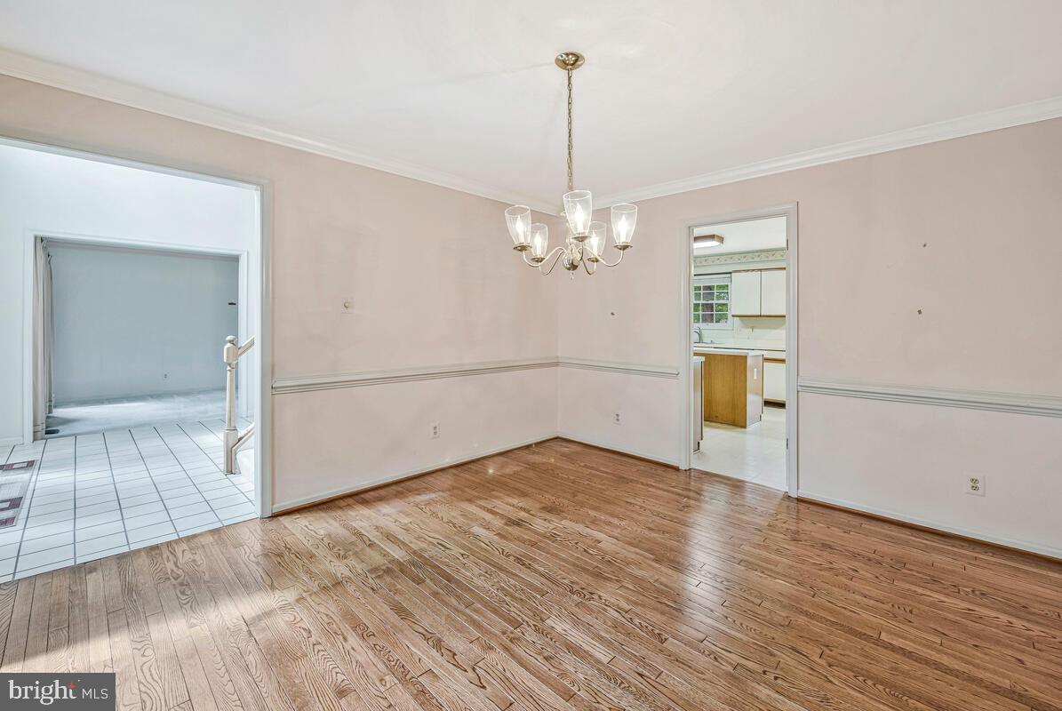 WAVERLY WOODS - Residential