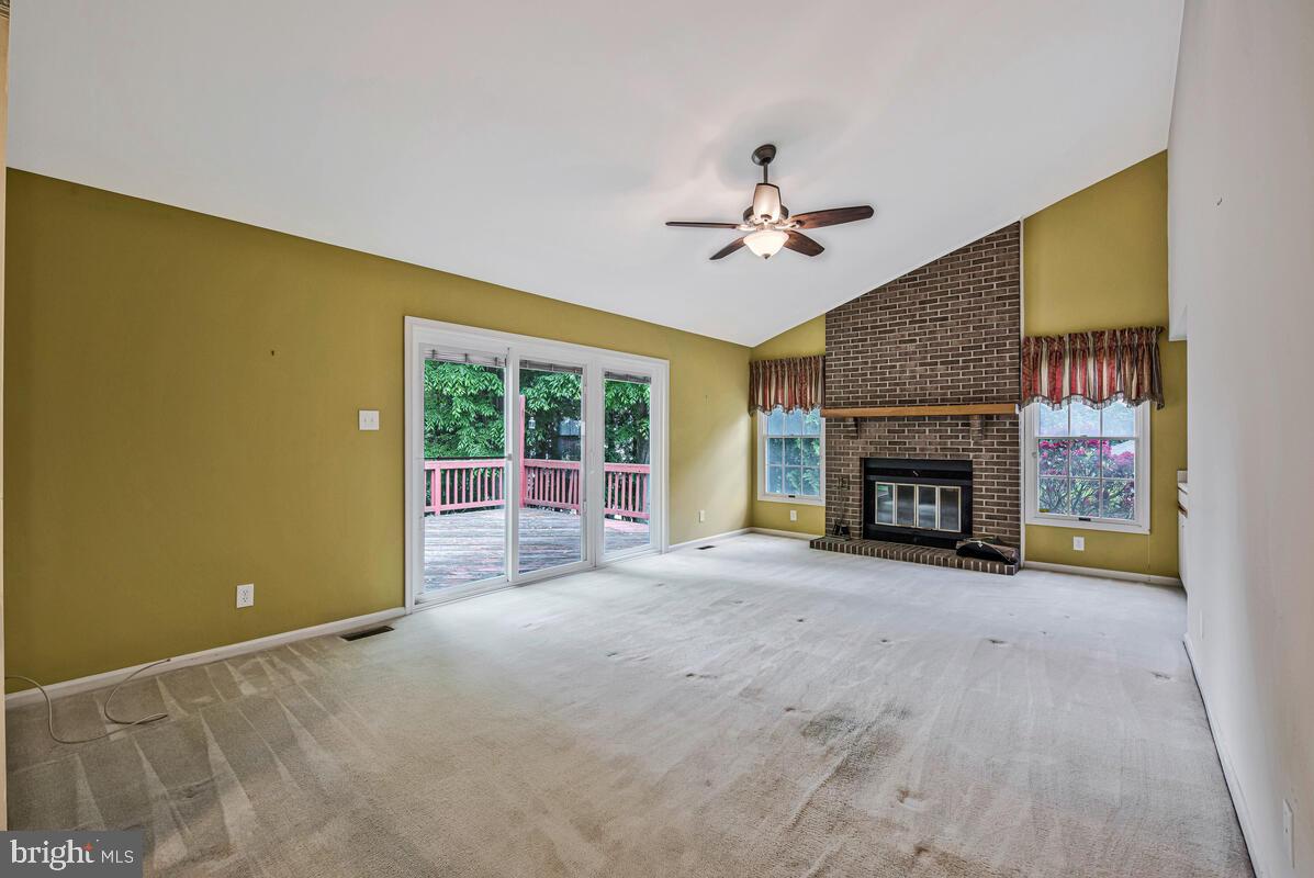 WAVERLY WOODS - Residential