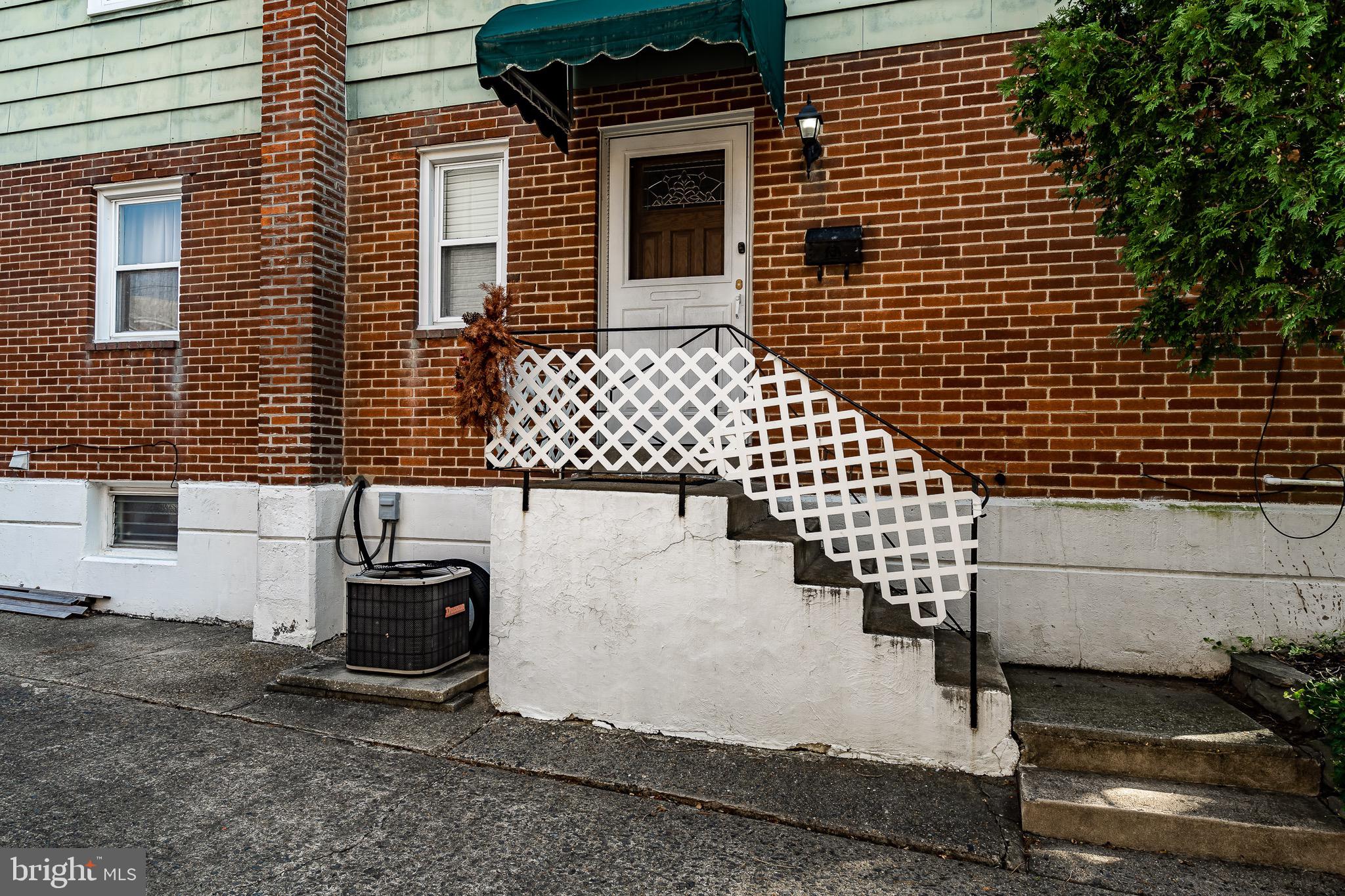 RIDLEY PARK - Residential