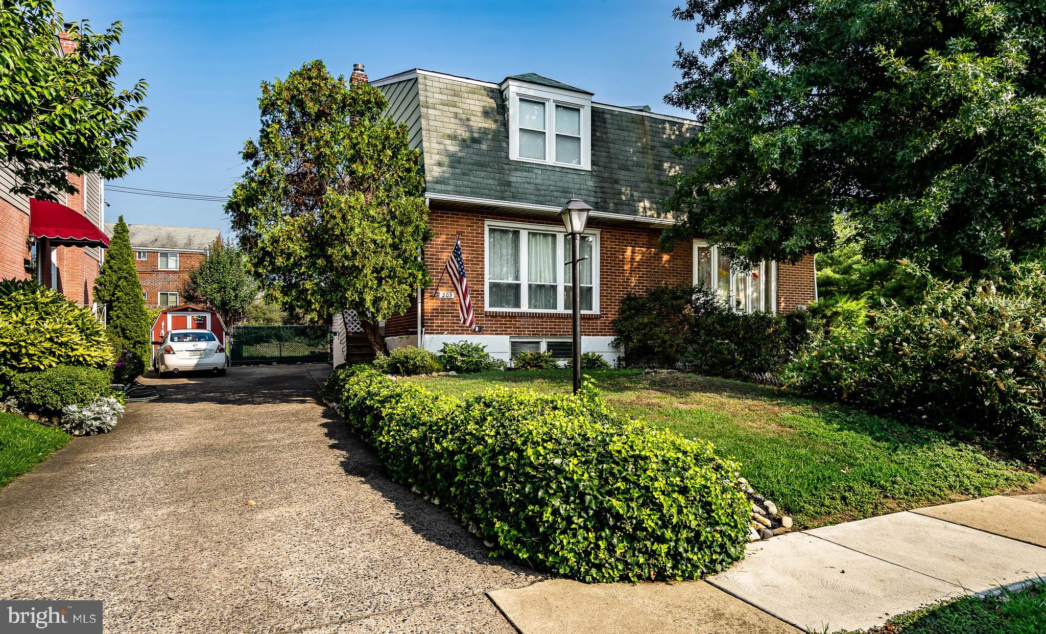 RIDLEY PARK - Residential