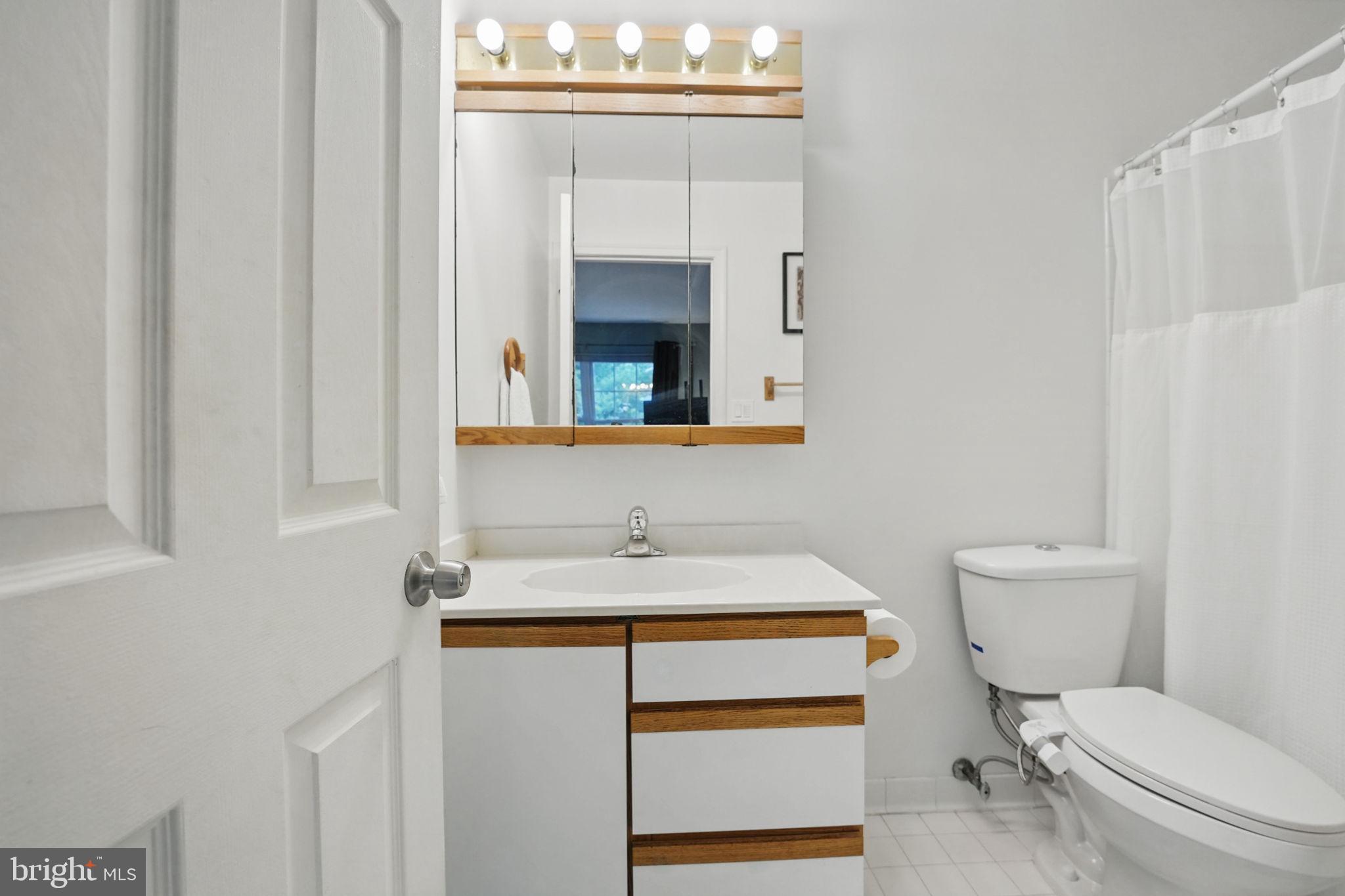 BROADMOORE HILLS - Residential