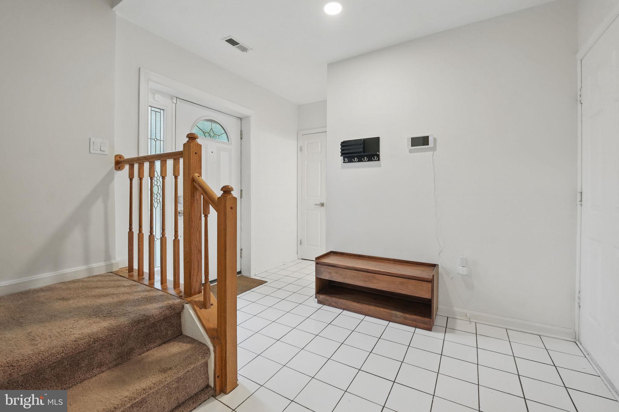 BROADMOORE HILLS - Residential