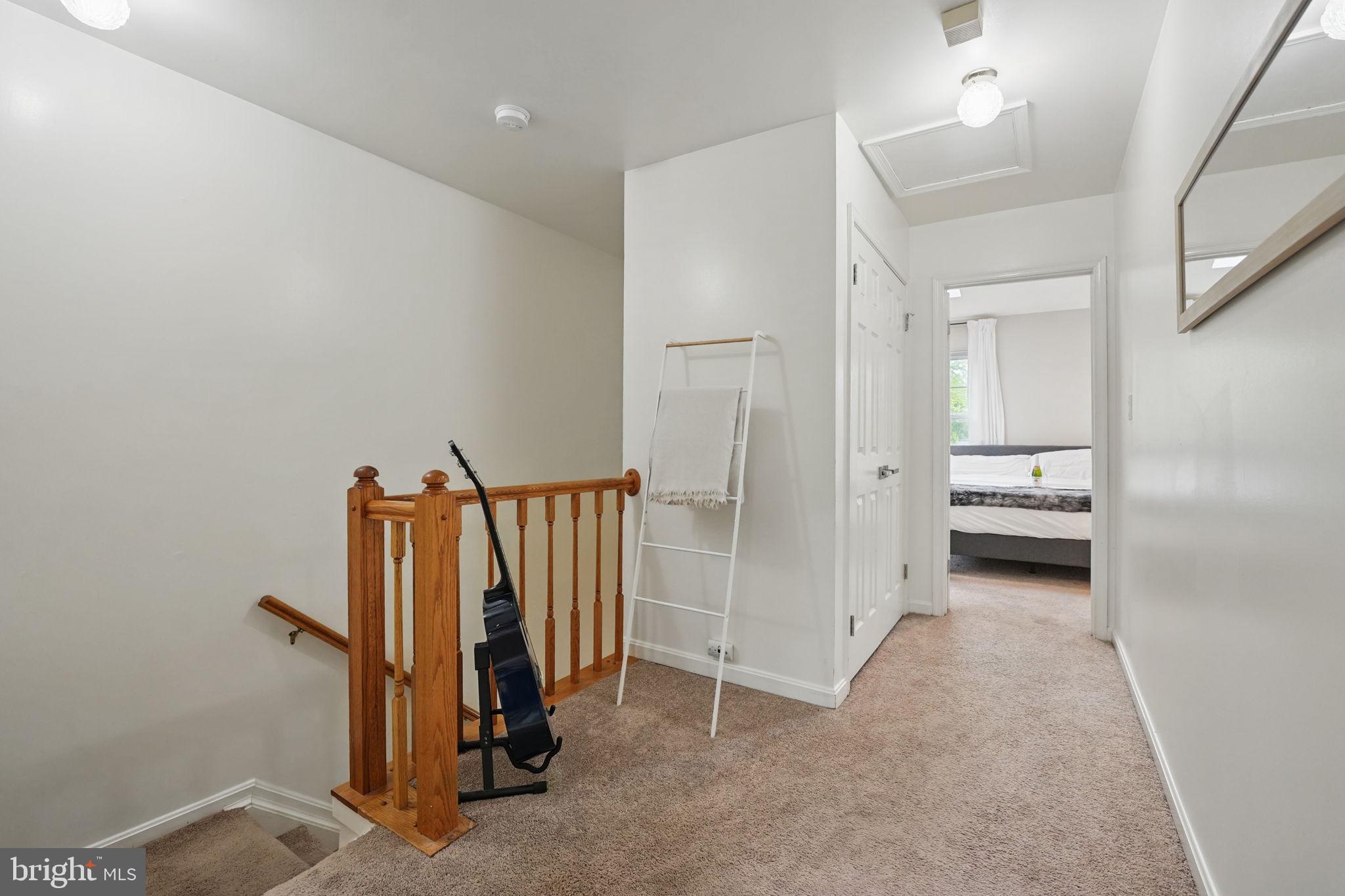 BROADMOORE HILLS - Residential