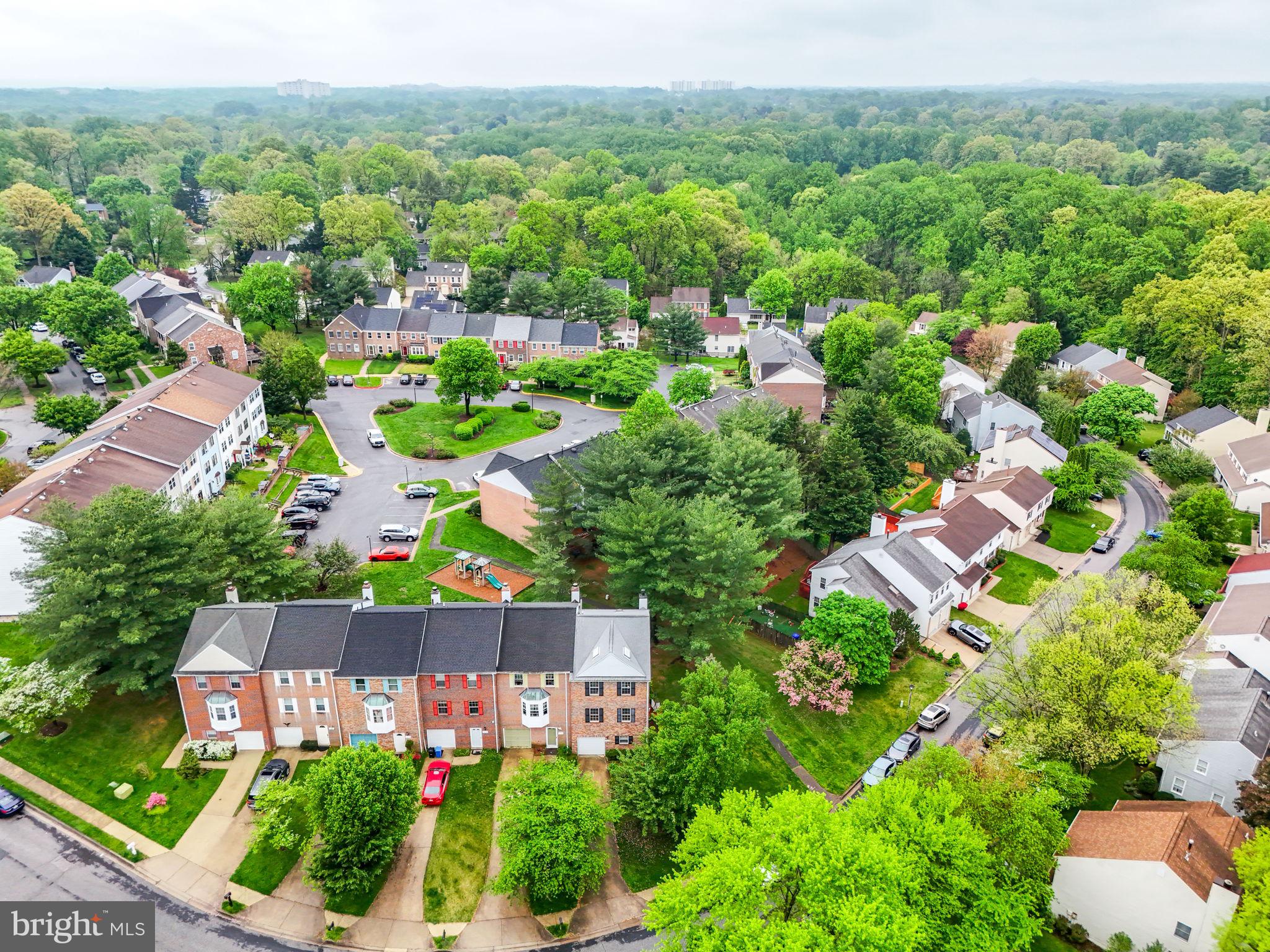 BROADMOORE HILLS - Residential
