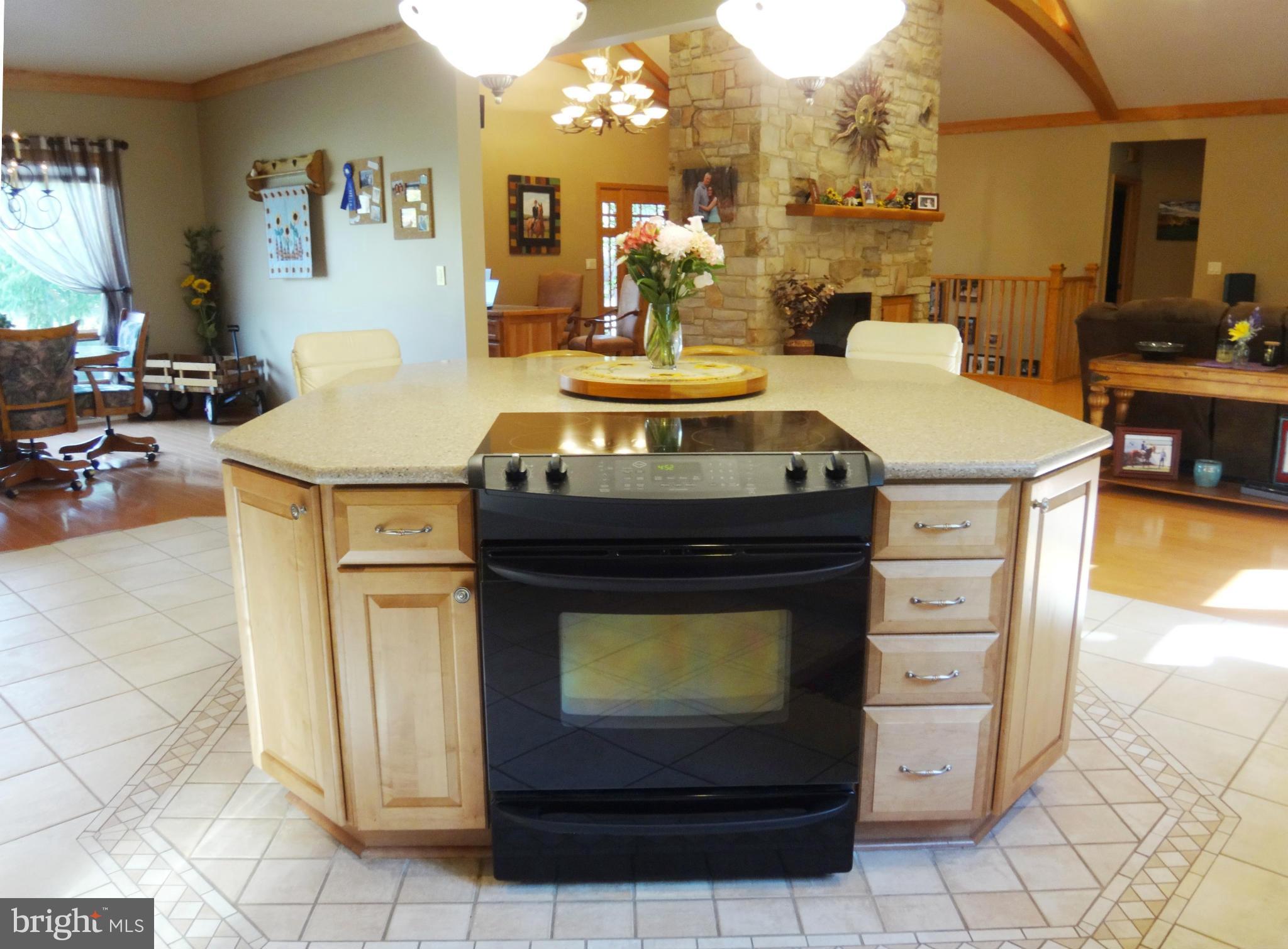 LAKEWOOD - Residential