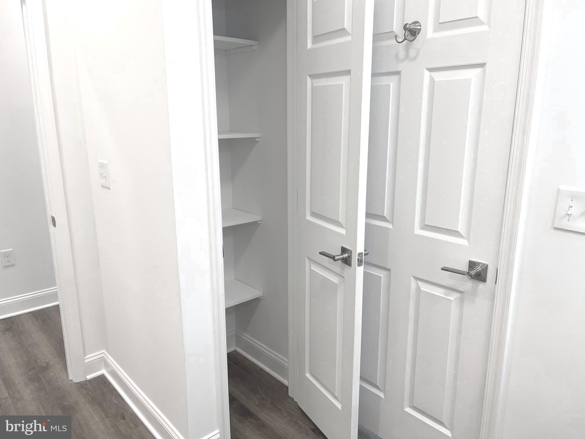 NEWTOWN BUSINESS COM - Residential Lease