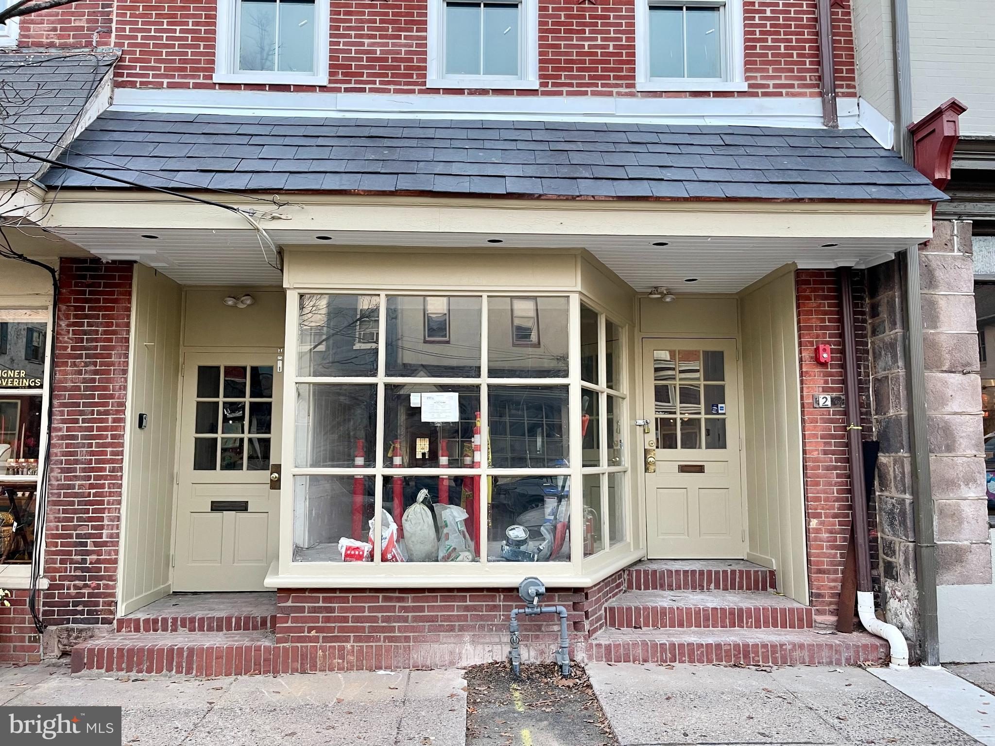 NEWTOWN BUSINESS COM - Residential Lease