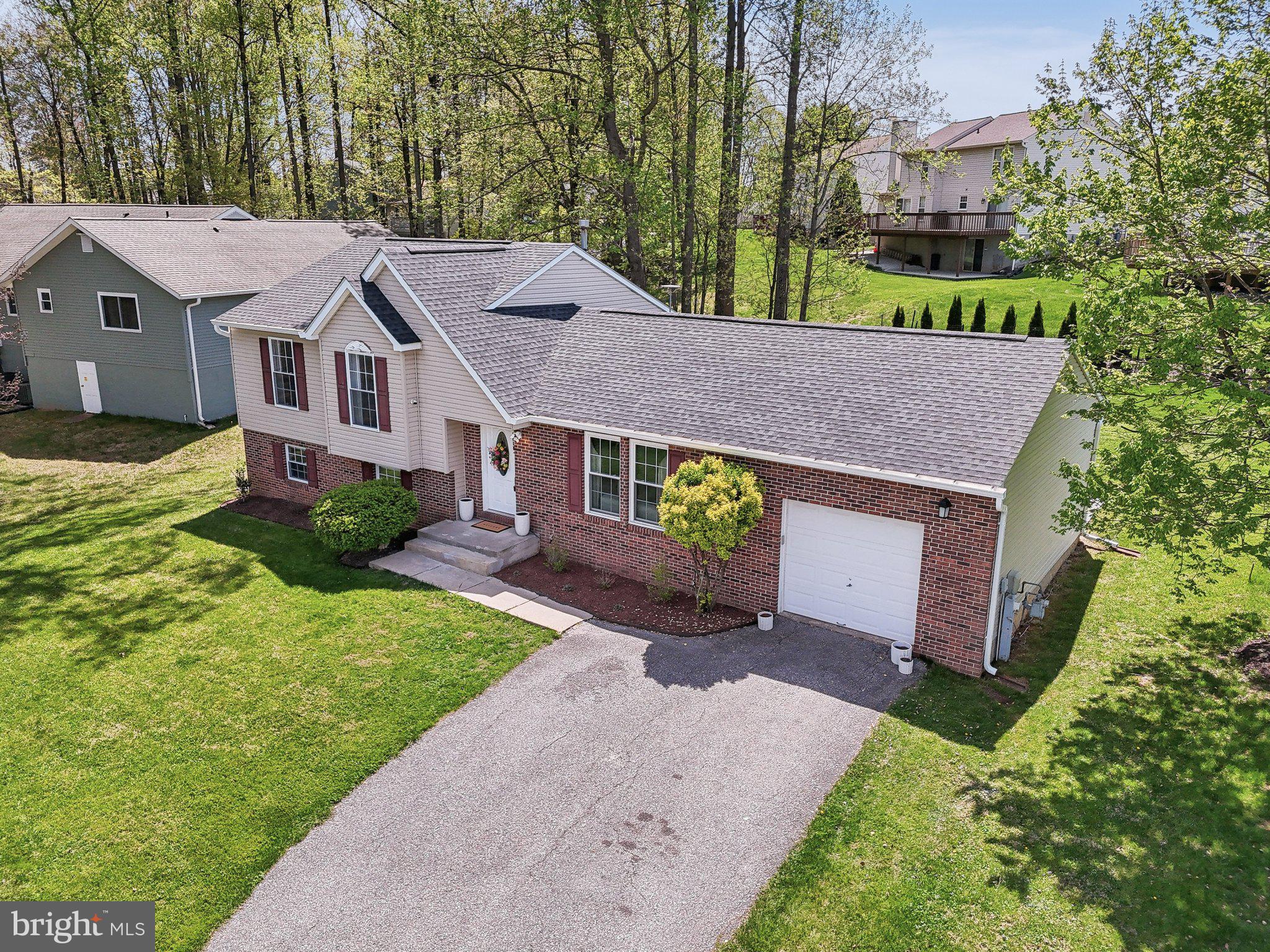 WOODS OF WINANDS - Residential