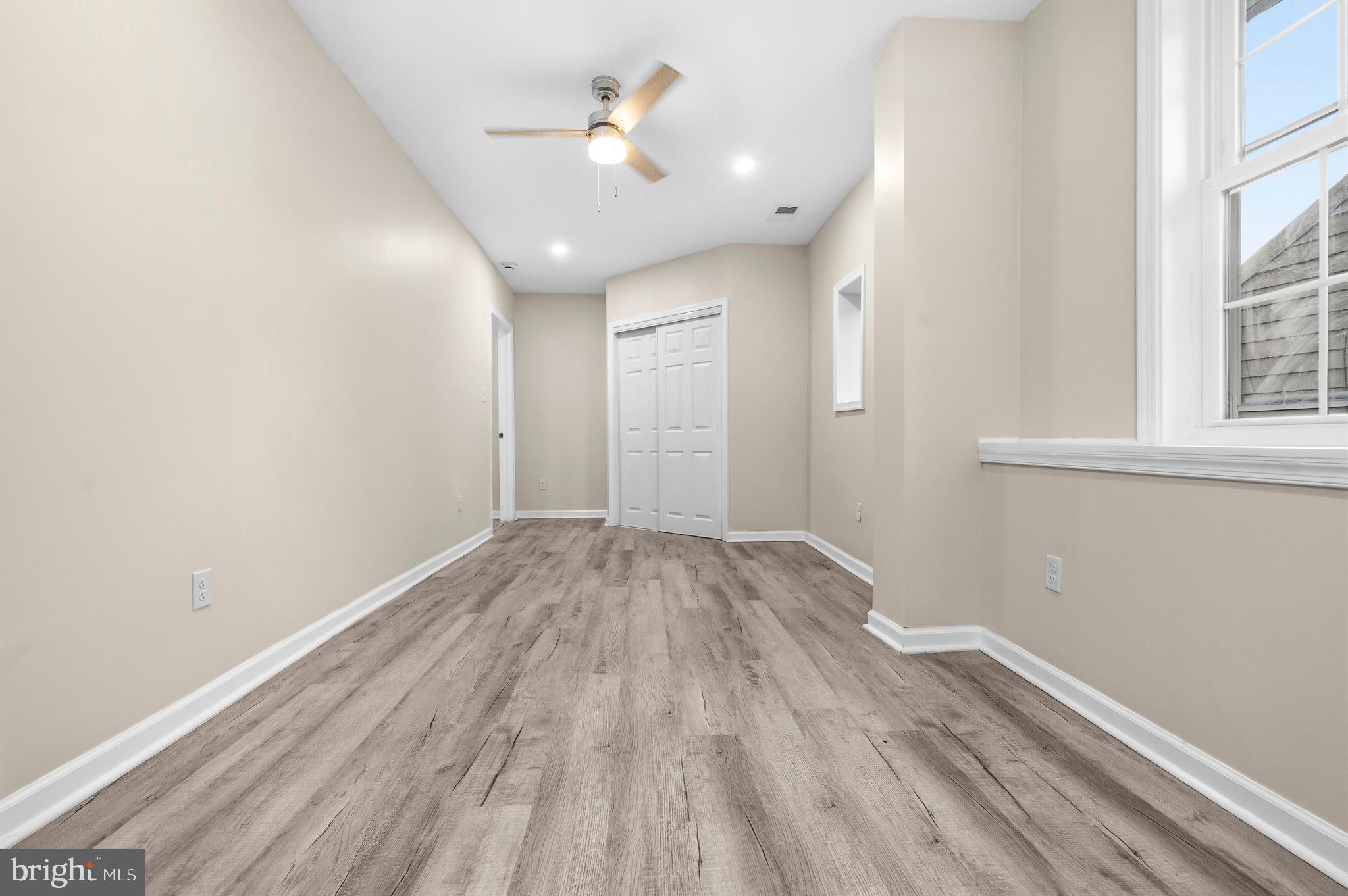 HAGERSTOWN - Residential