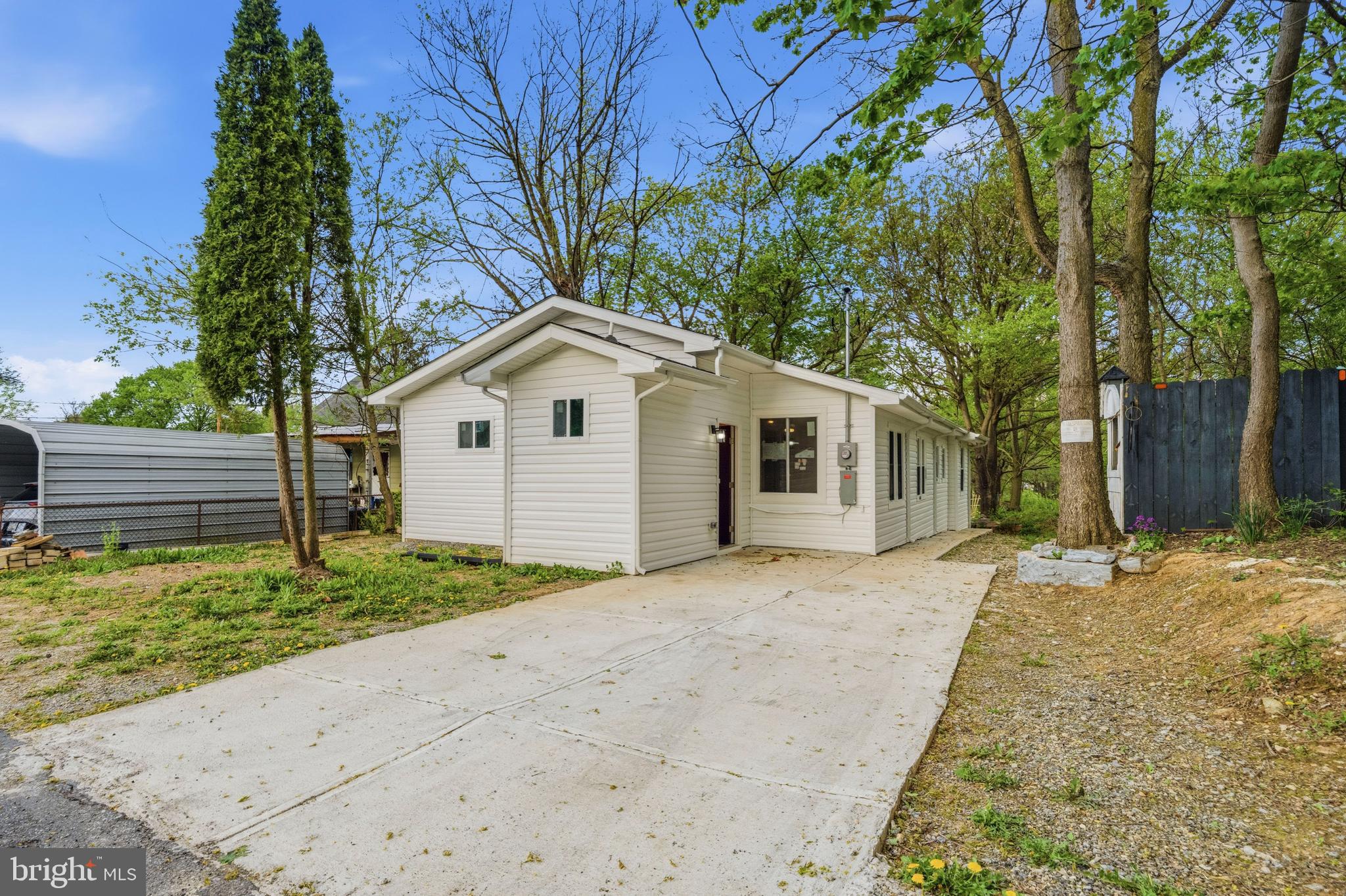 HAGERSTOWN - Residential