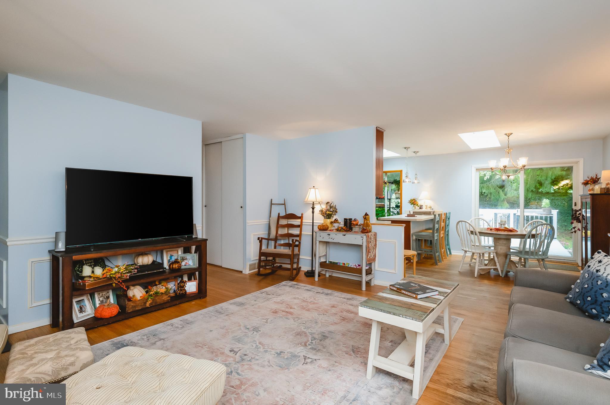 WAKEFIELD MEADOWS - Residential