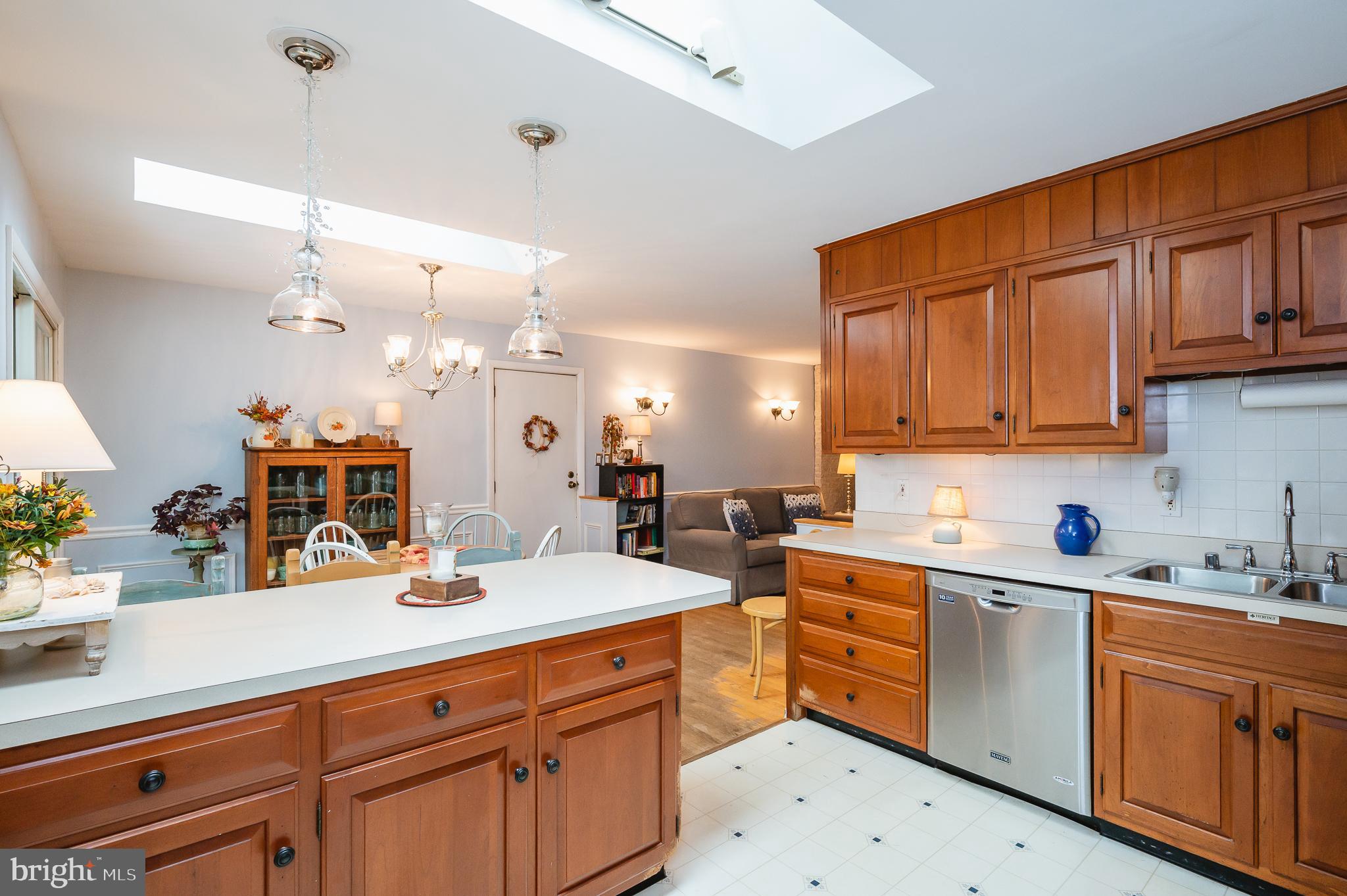 WAKEFIELD MEADOWS - Residential