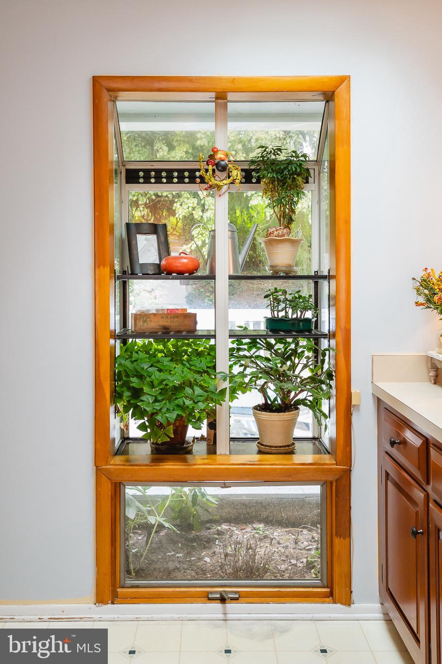 WAKEFIELD MEADOWS - Residential