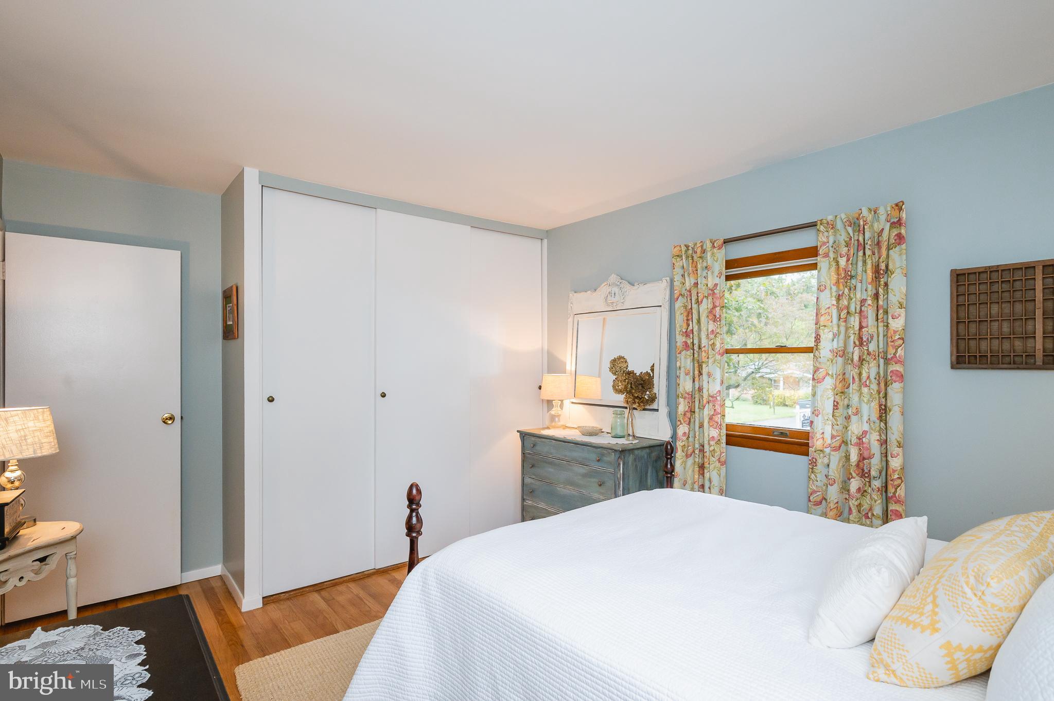 WAKEFIELD MEADOWS - Residential