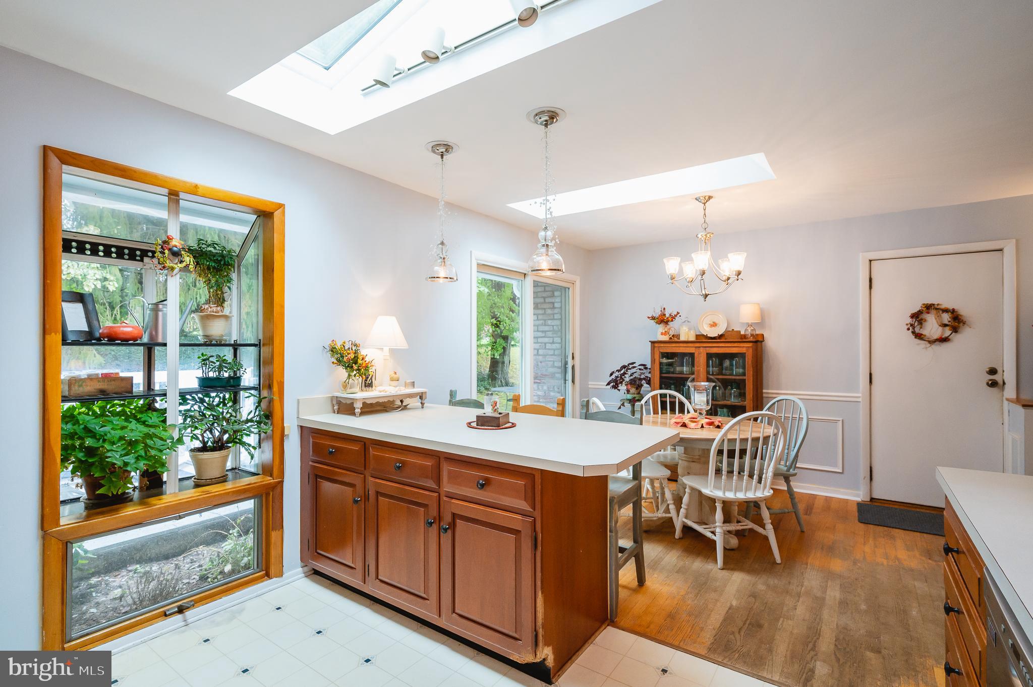 WAKEFIELD MEADOWS - Residential