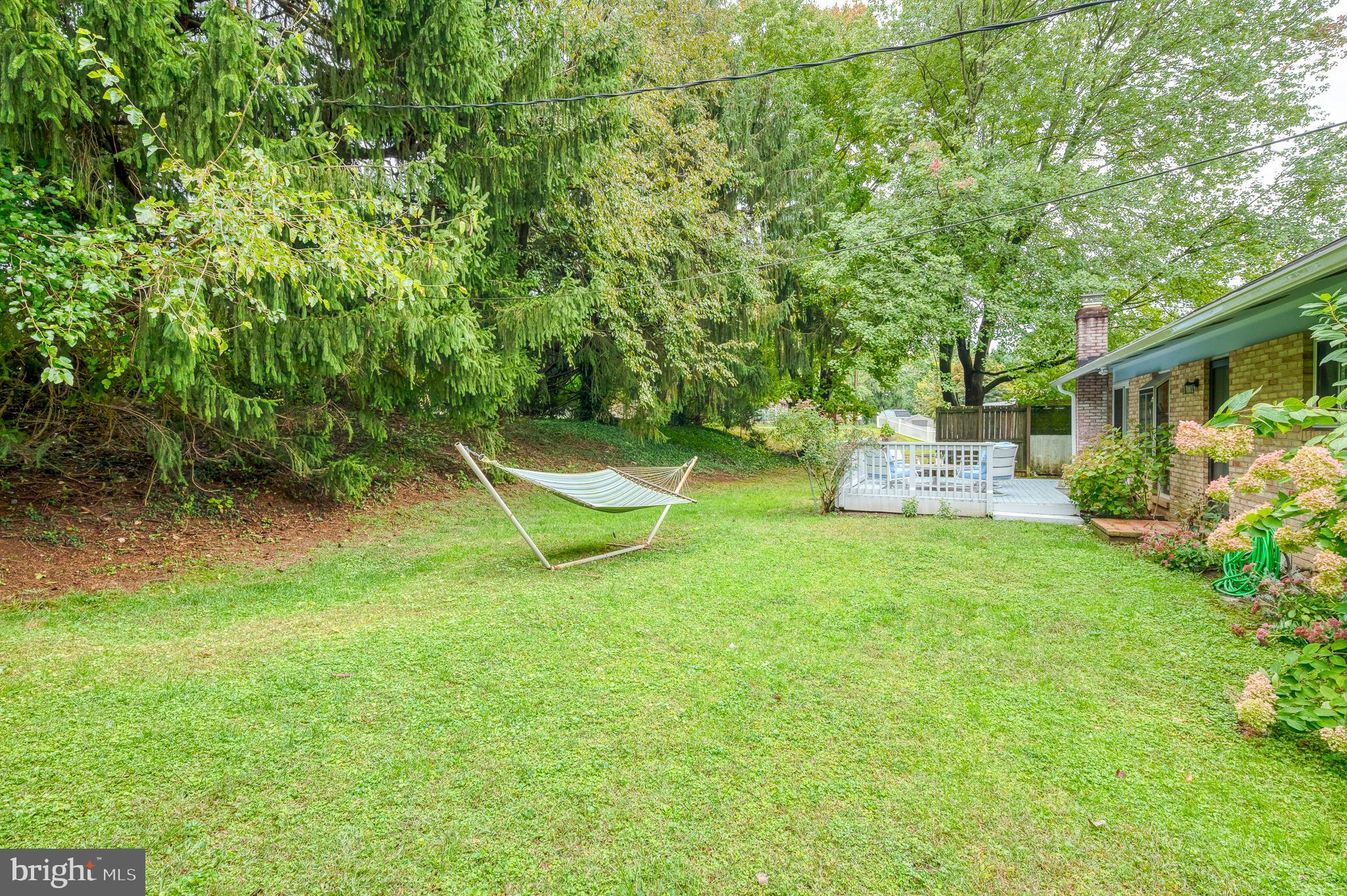 WAKEFIELD MEADOWS - Residential