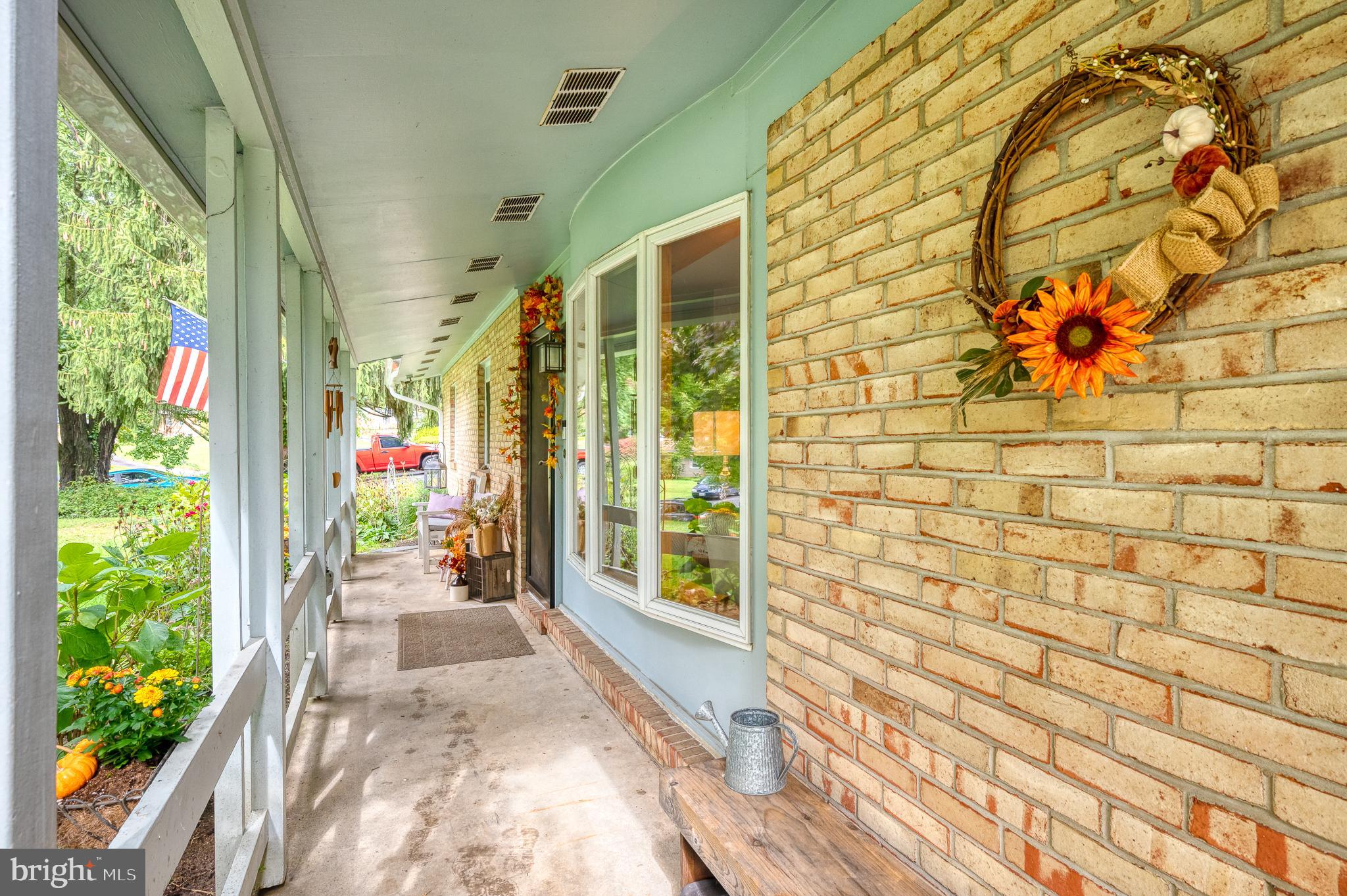 WAKEFIELD MEADOWS - Residential