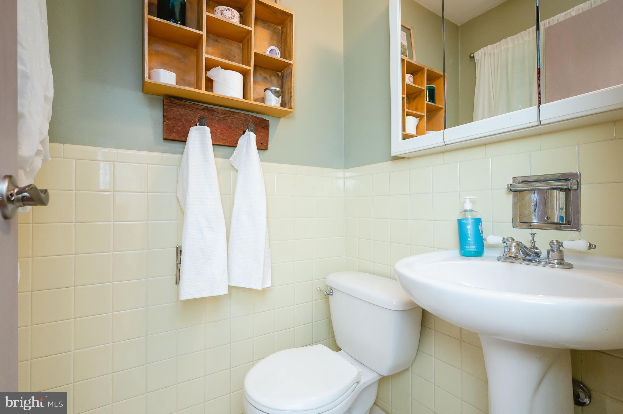 WAKEFIELD MEADOWS - Residential