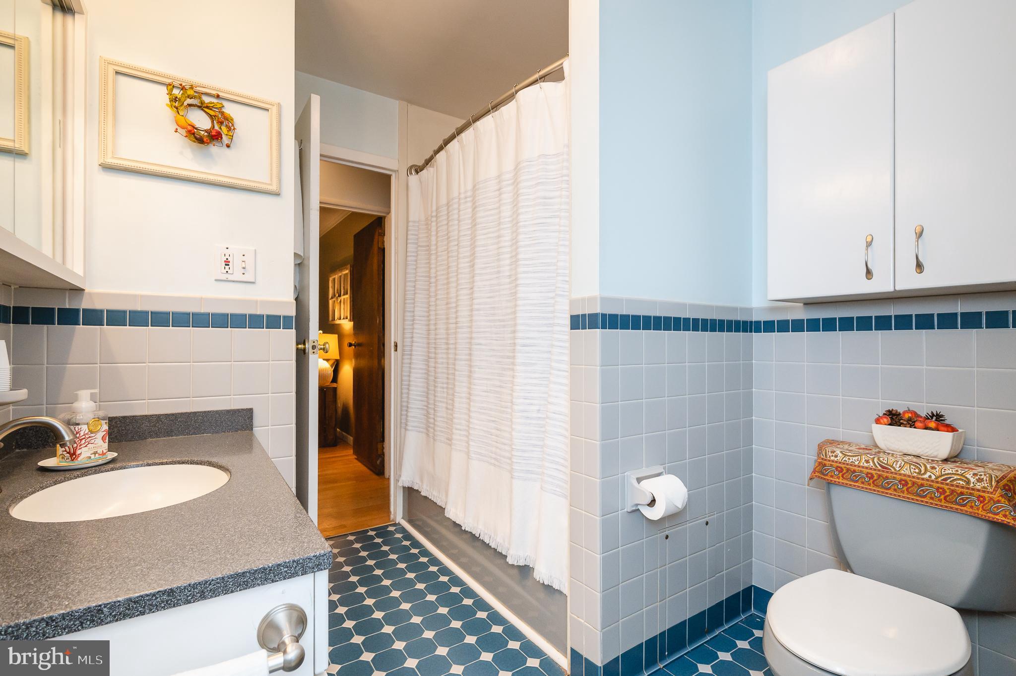 WAKEFIELD MEADOWS - Residential